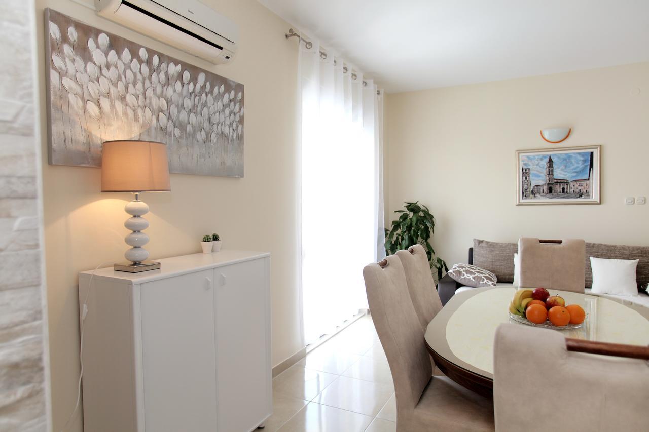 Apartment Carmen Trogir Ngoại thất bức ảnh