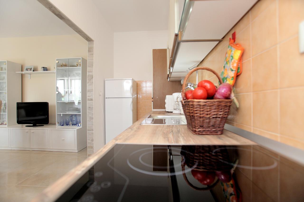 Apartment Carmen Trogir Ngoại thất bức ảnh
