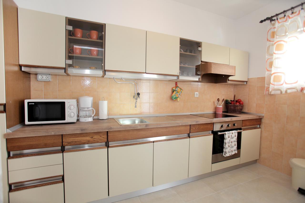 Apartment Carmen Trogir Ngoại thất bức ảnh